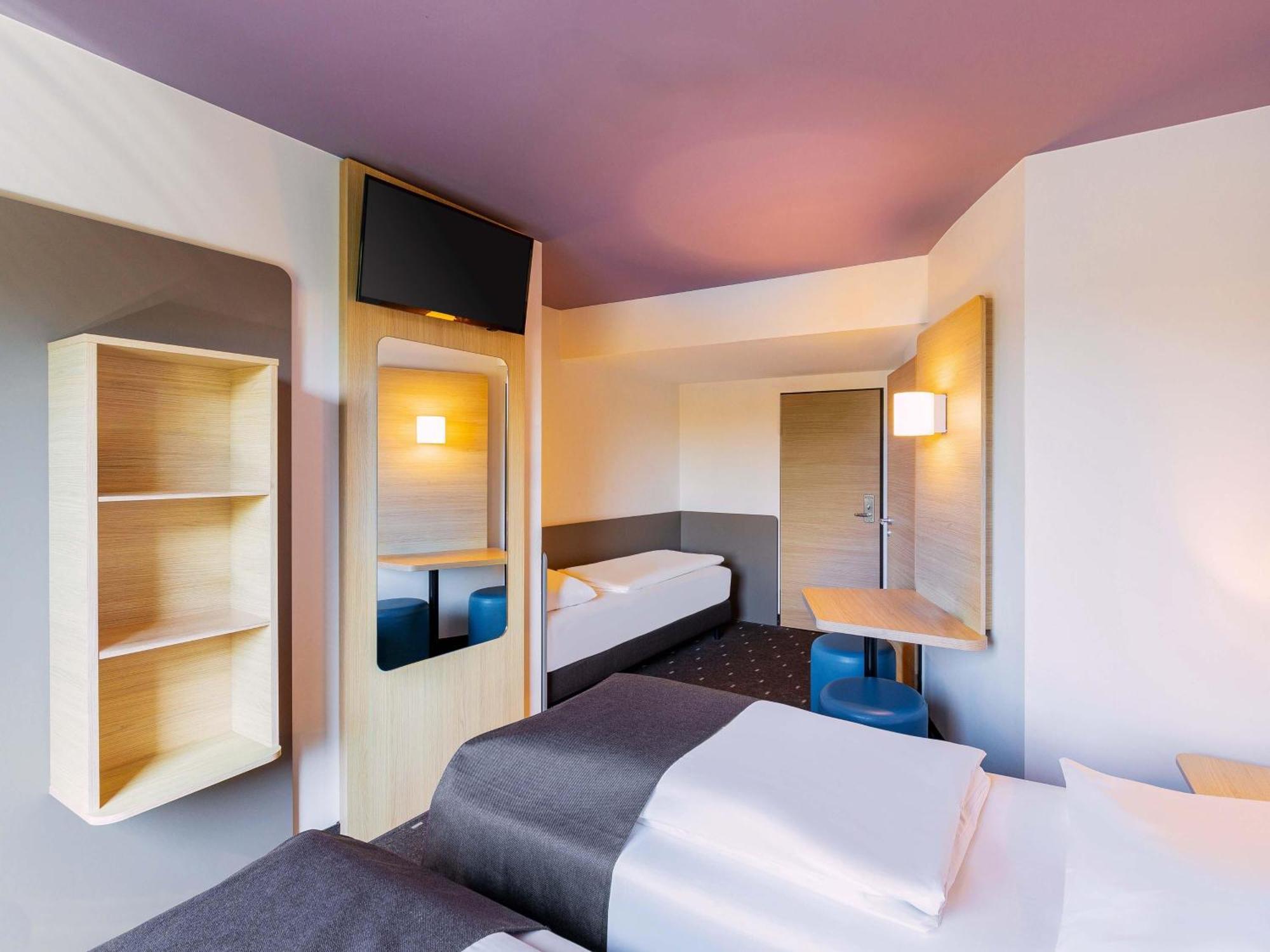 Hotel Duesseldorf-airport 3*