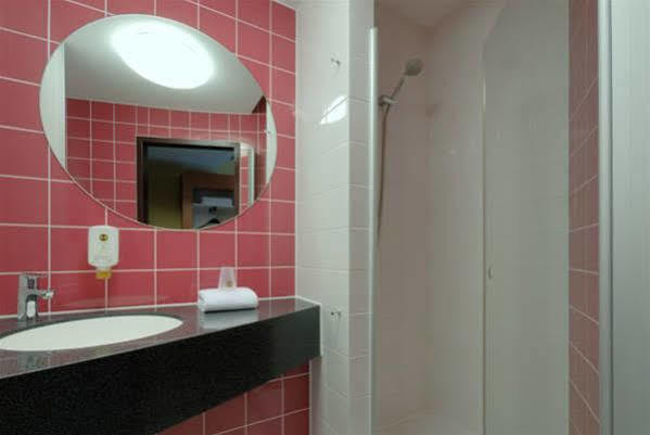 Hotel Duesseldorf-airport 3*